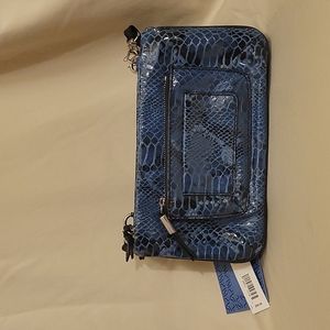 NWT Simply Vera Wang Blue Snakeskin Crossbody Bag